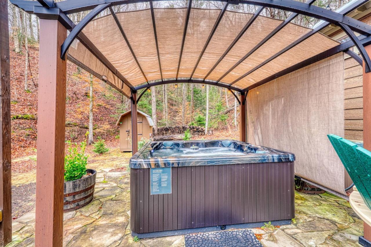 Smoky Mountain Tiny Home พิเจนฟอร์จ ภายนอก รูปภาพ
