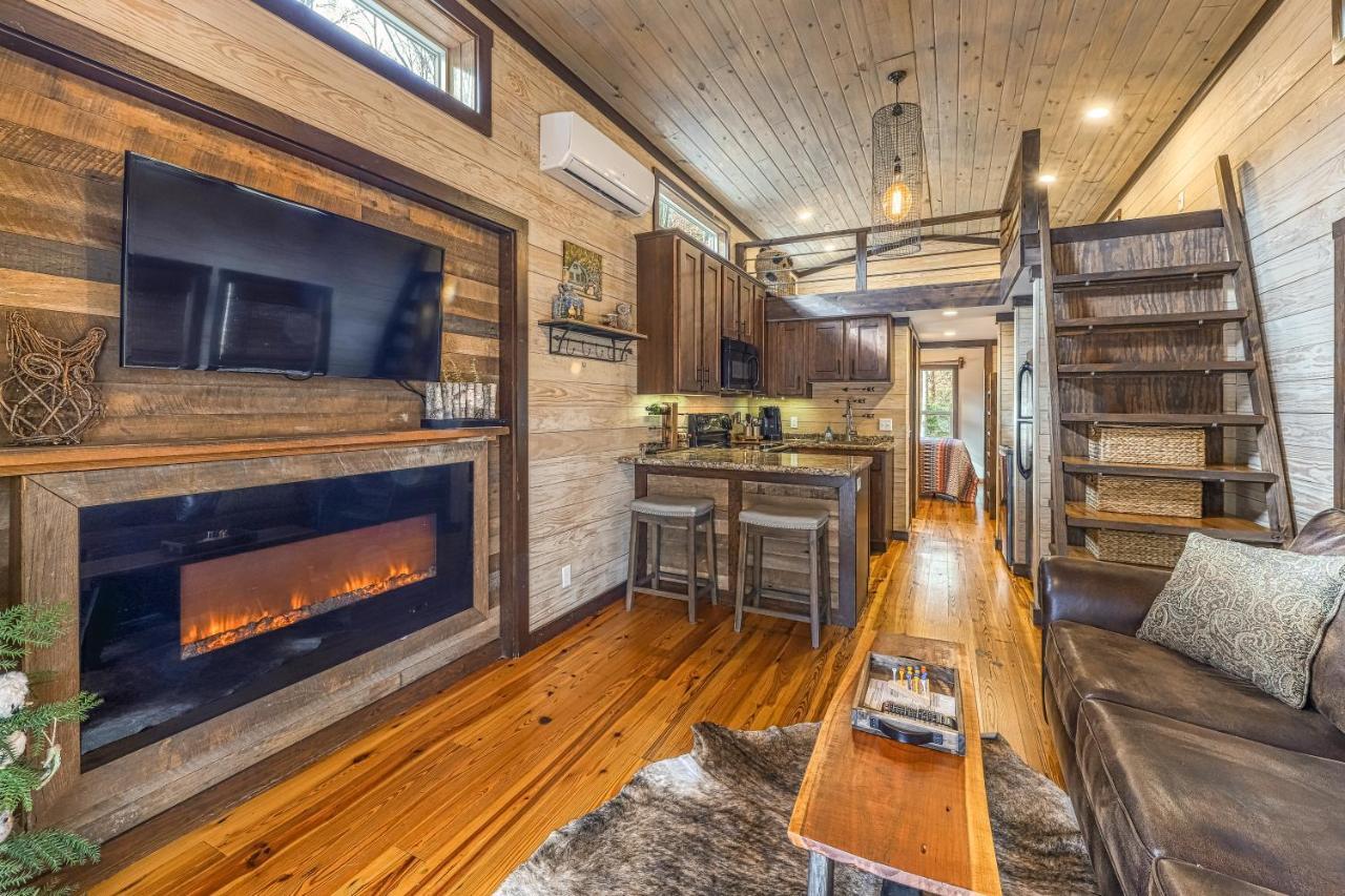 Smoky Mountain Tiny Home พิเจนฟอร์จ ภายนอก รูปภาพ
